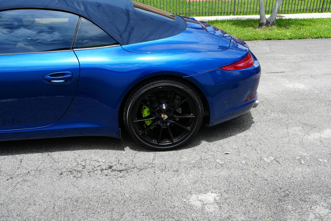 2013 Porsche 991 Carrera - Image 22 of 31