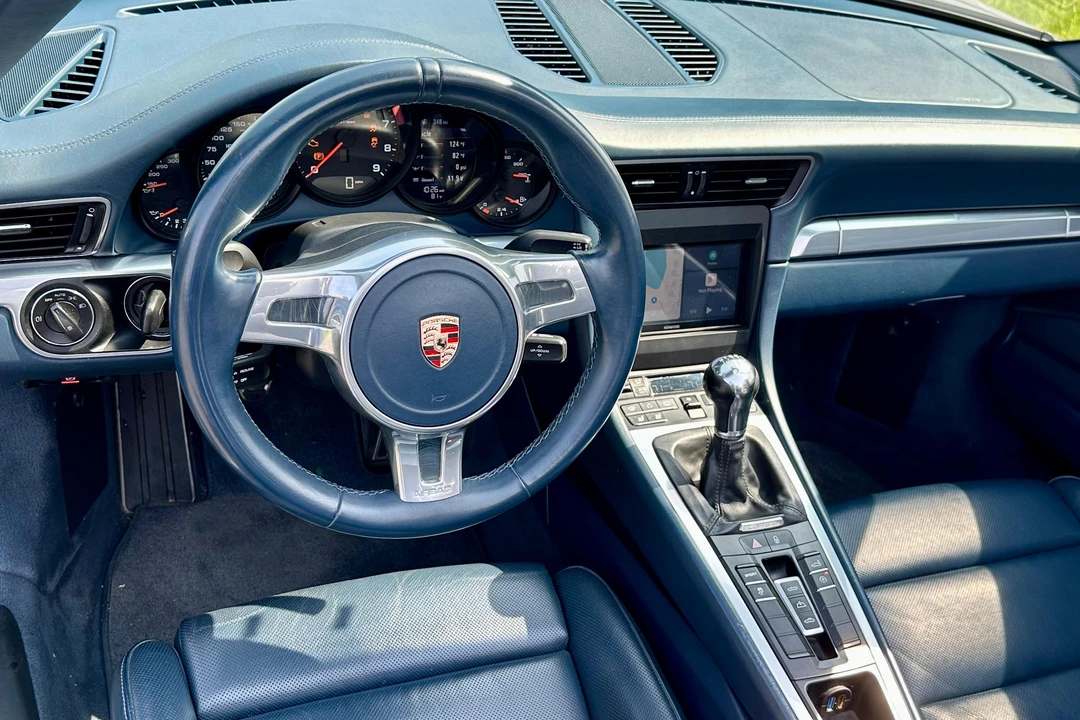 2013 Porsche 991 Carrera - Image 6 of 9