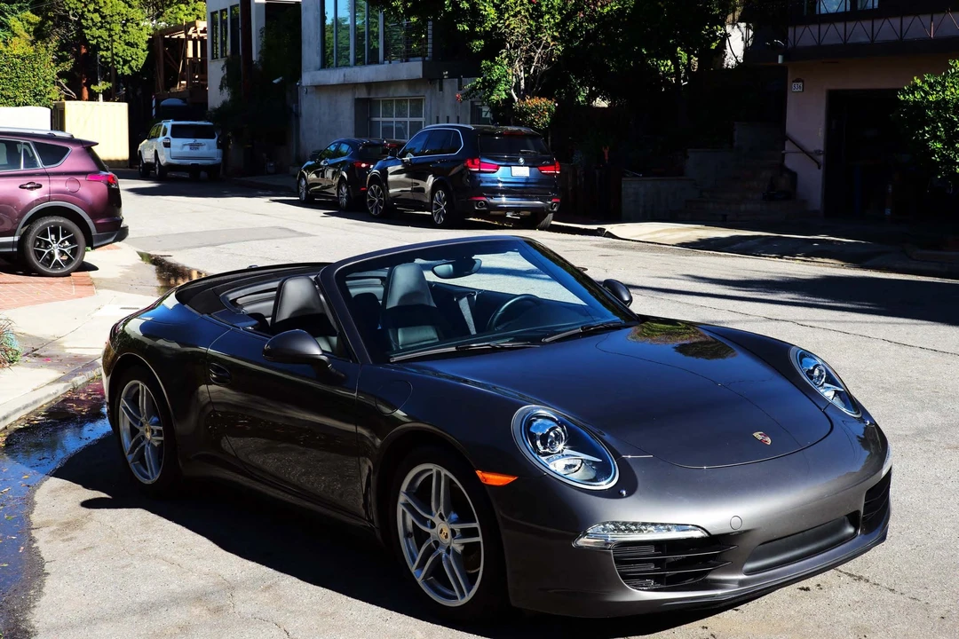 2013 Porsche 991 Carrera - Image 2 of 2