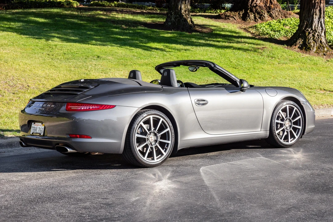 2013 Porsche 991 Carrera - Image 12 of 31