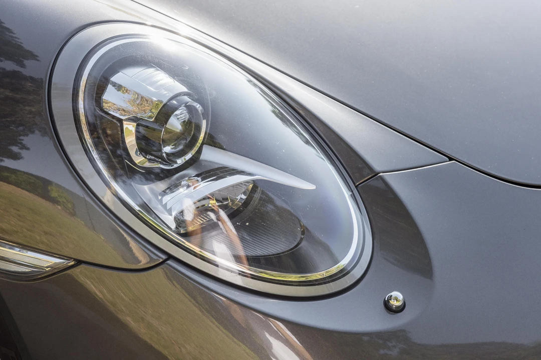 2013 Porsche 991 Carrera - Image 26 of 31