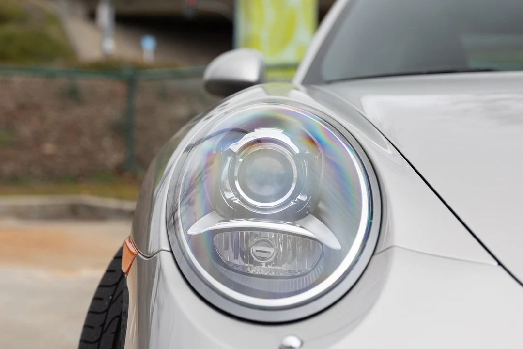 2013 Porsche 991 Carrera - Image 12 of 31