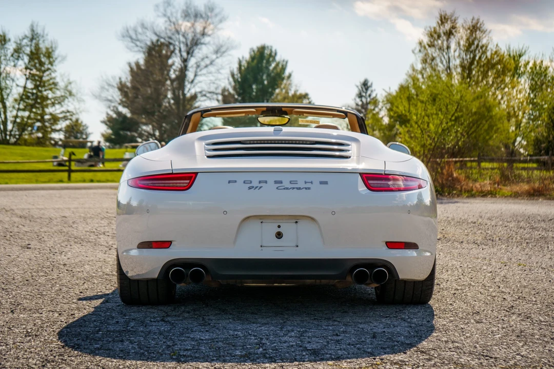 2013 Porsche 991 Carrera - Image 17 of 31