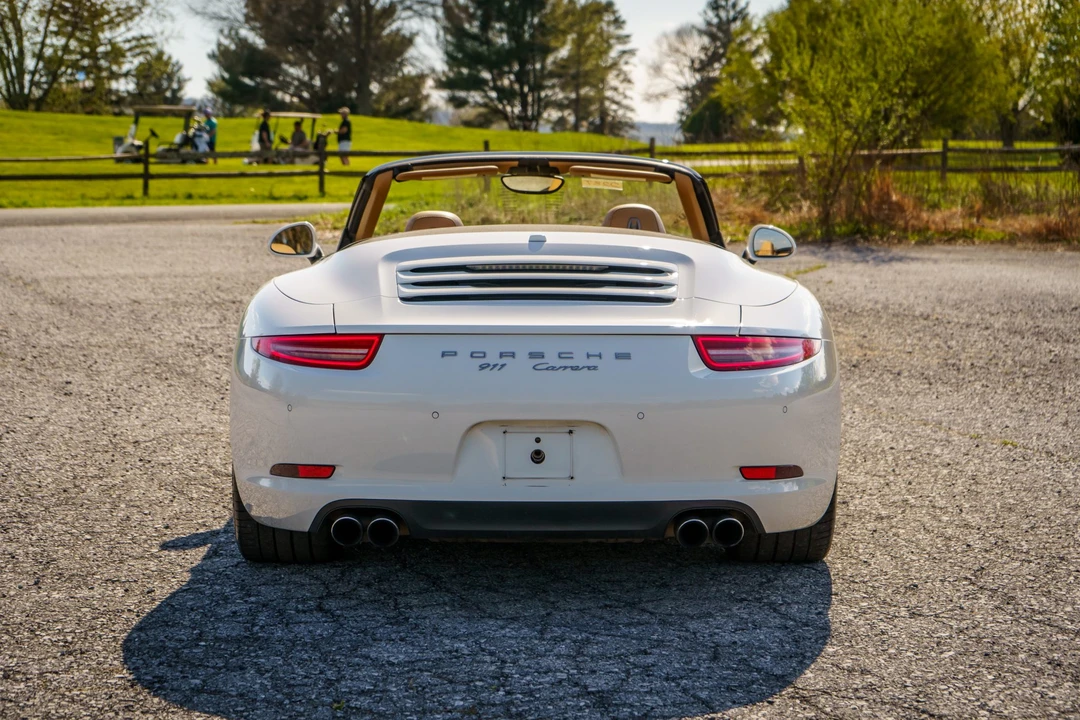 2013 Porsche 991 Carrera - Image 16 of 31