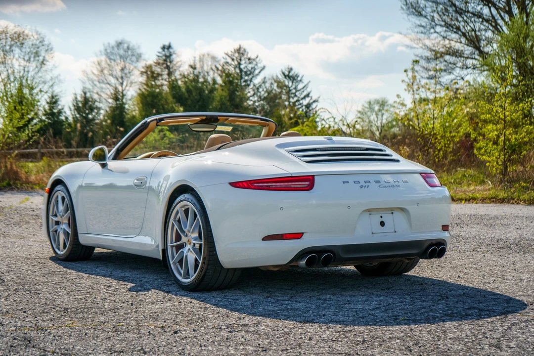 2013 Porsche 991 Carrera - Image 11 of 31