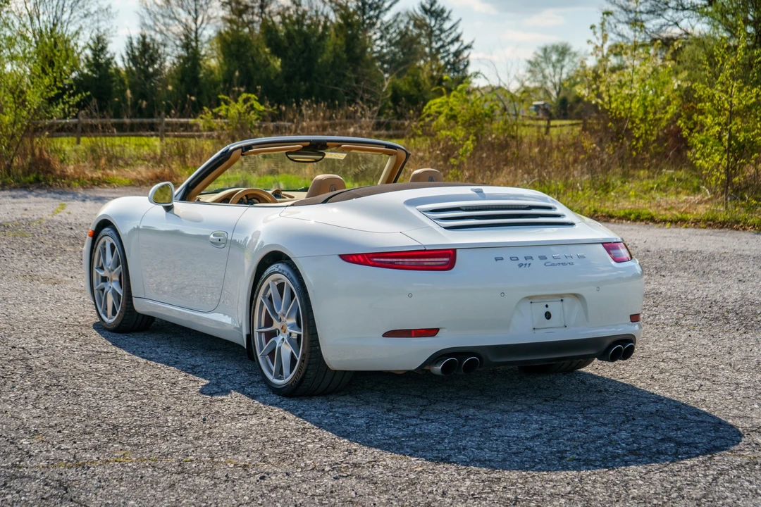 2013 Porsche 991 Carrera - Image 10 of 31