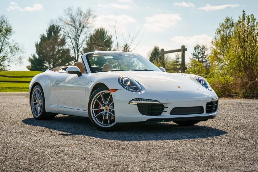 2013 Porsche 991 Carrera - Image 26 of 31