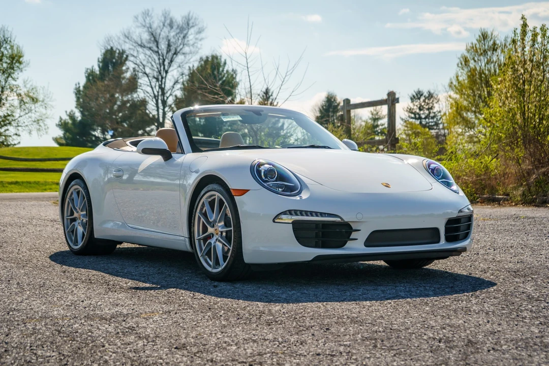 2013 Porsche 991 Carrera - Image 25 of 31