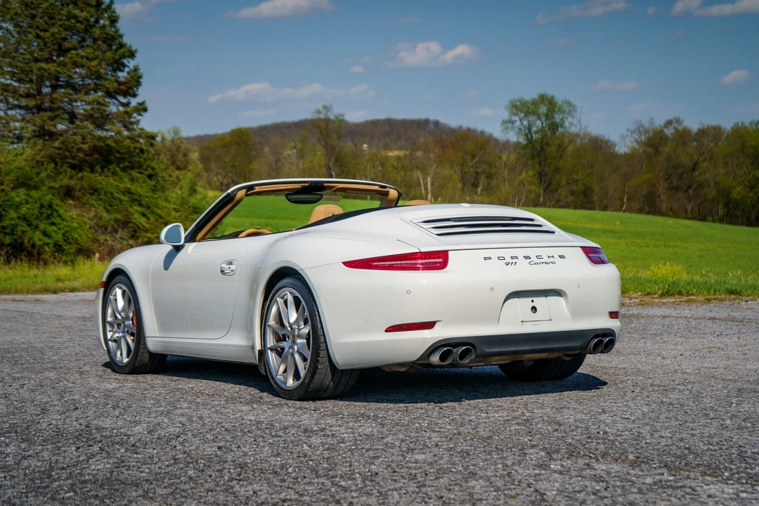 2013 Porsche 991 Carrera - Image 12 of 31