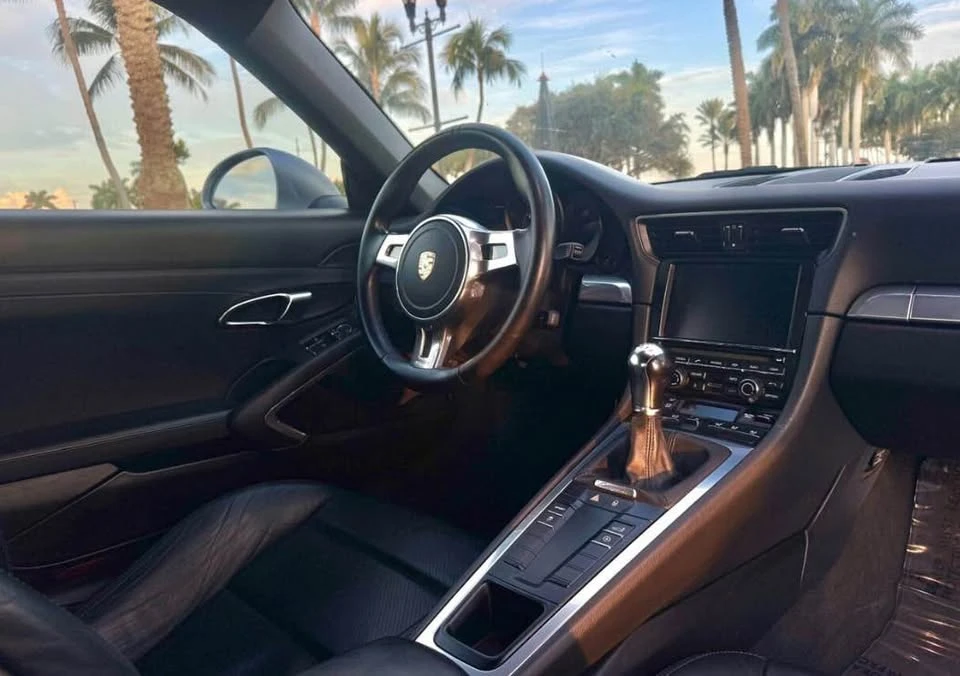 2013 Porsche 991 Carrera - Image 3 of 4