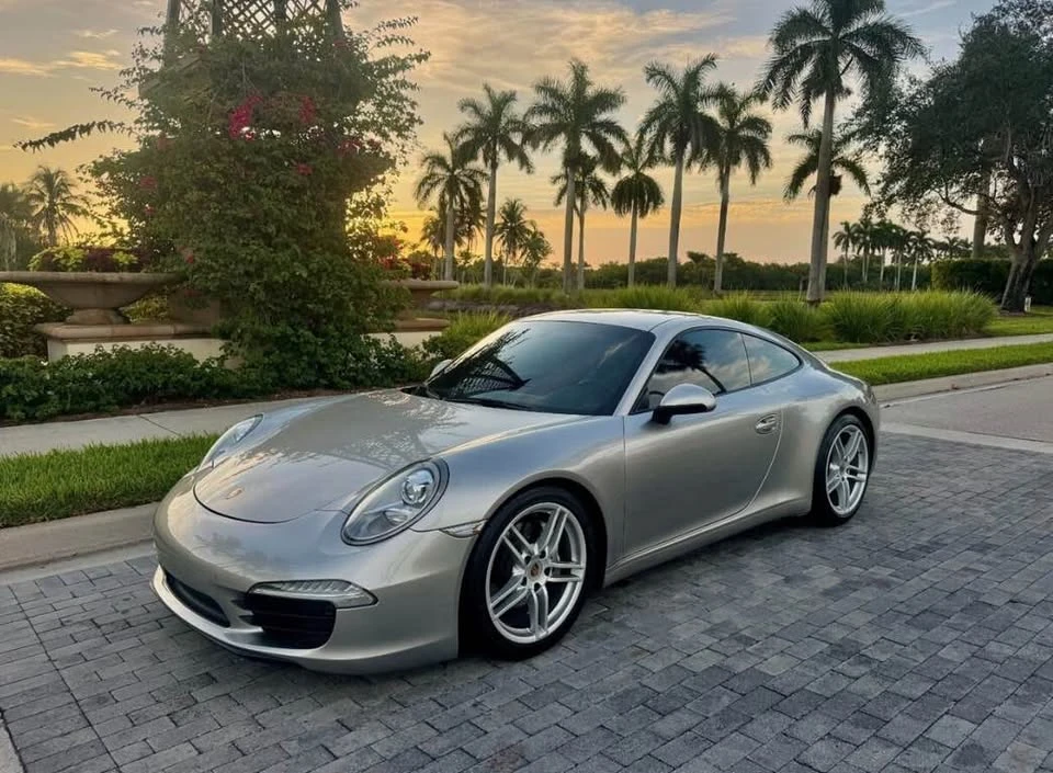 2013 Porsche 991 Carrera - Image 2 of 4