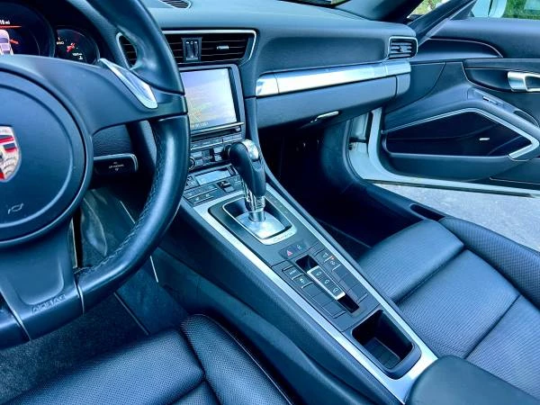 2013 Porsche 991 Carrera - Image 8 of 21