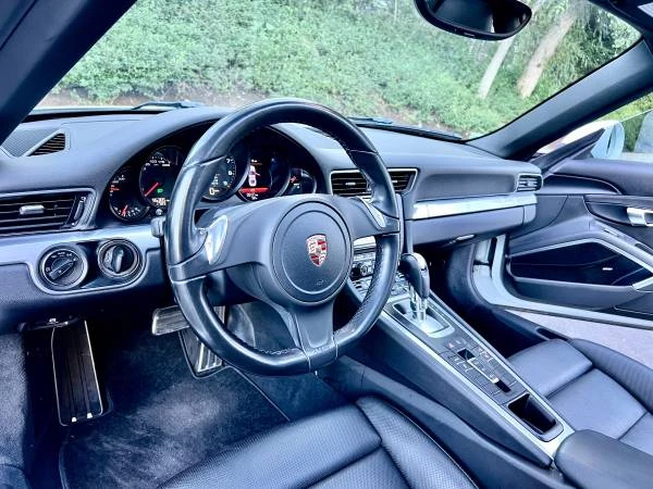 2013 Porsche 991 Carrera - Image 14 of 21