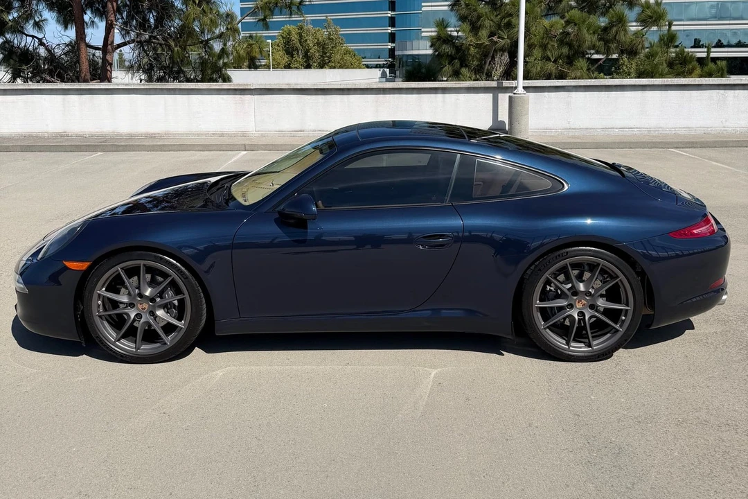 2013 Porsche 991 Carrera - Image 29 of 31