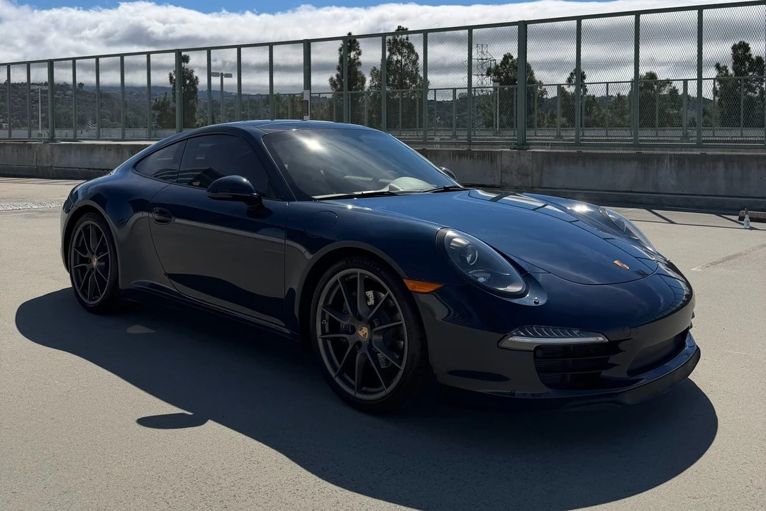 2013 Porsche 991 Carrera - Image 12 of 31