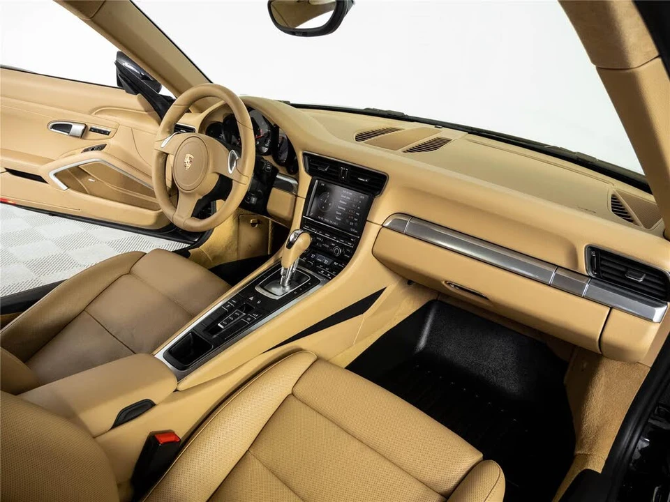 2013 Porsche 991 Carrera - Image 19 of 29