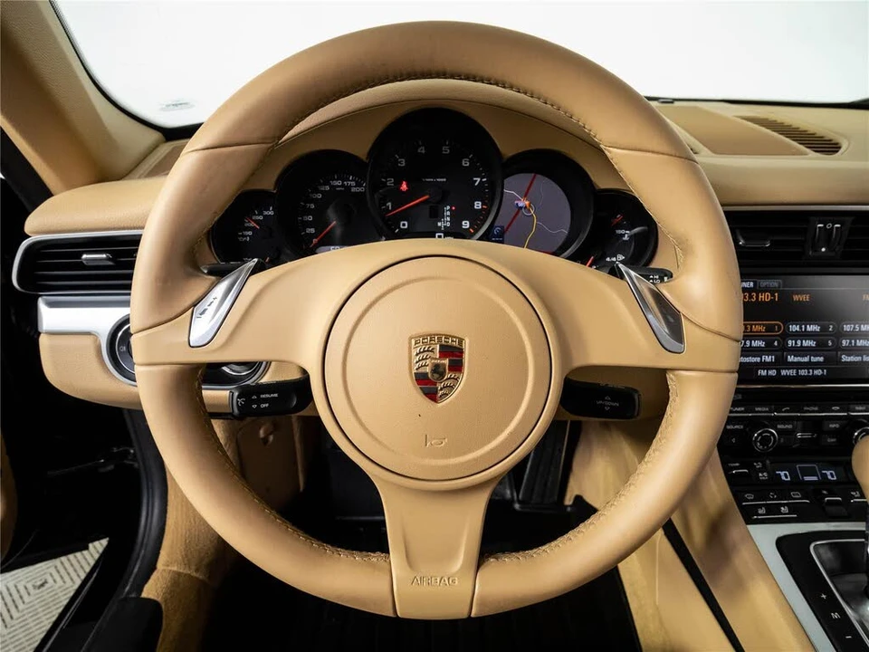 2013 Porsche 991 Carrera - Image 9 of 29