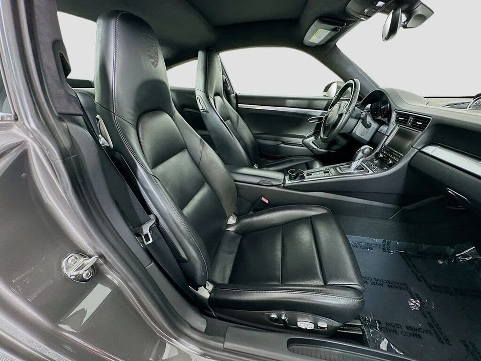 2013 Porsche 991 Carrera - Image 29 of 31
