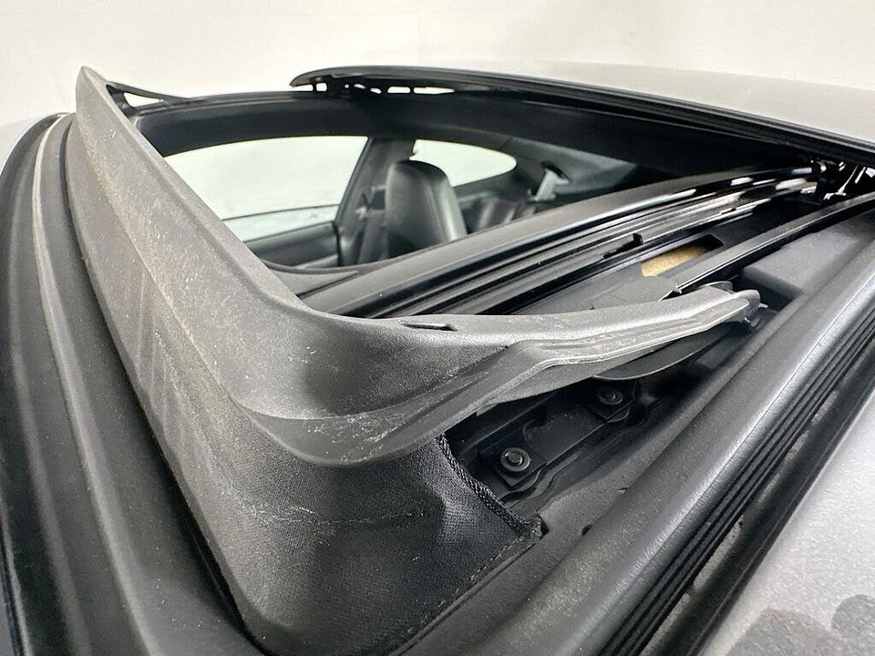 2013 Porsche 991 Carrera - Image 14 of 31