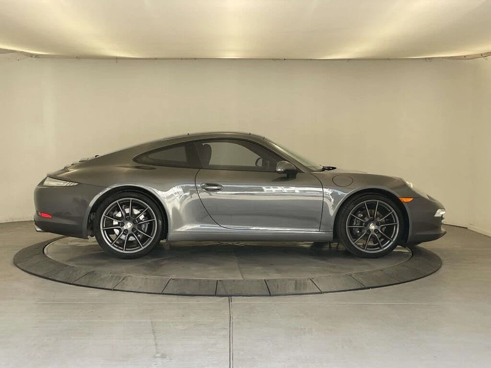 2013 Porsche 991 Carrera - Image 8 of 31