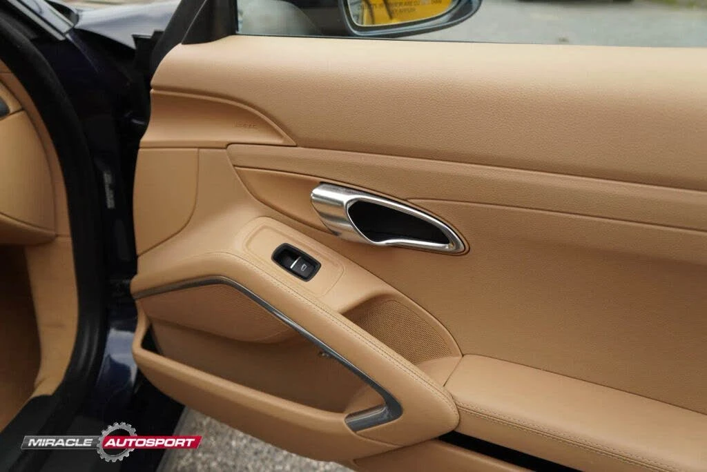 2013 Porsche 991 Carrera - Image 25 of 31