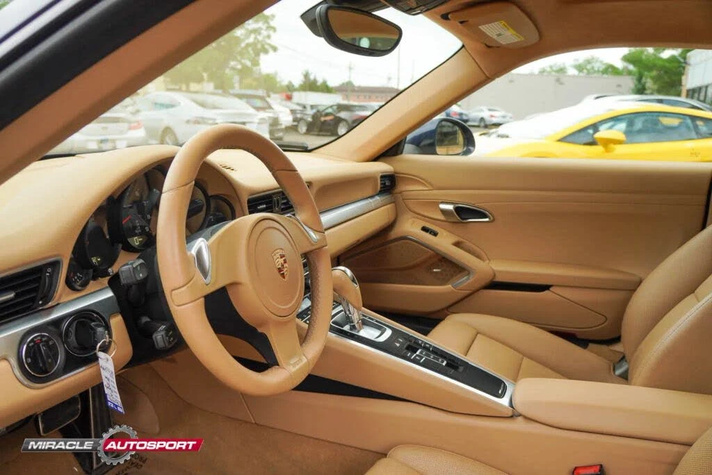 2013 Porsche 991 Carrera - Image 22 of 31