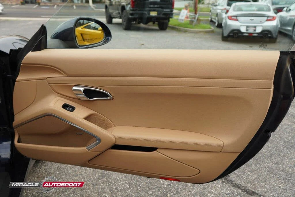 2013 Porsche 991 Carrera - Image 24 of 31