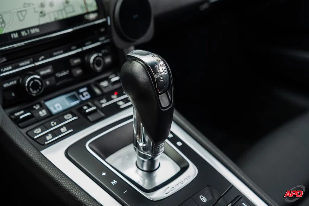 2013 Porsche 991 Carrera - Image 13 of 31