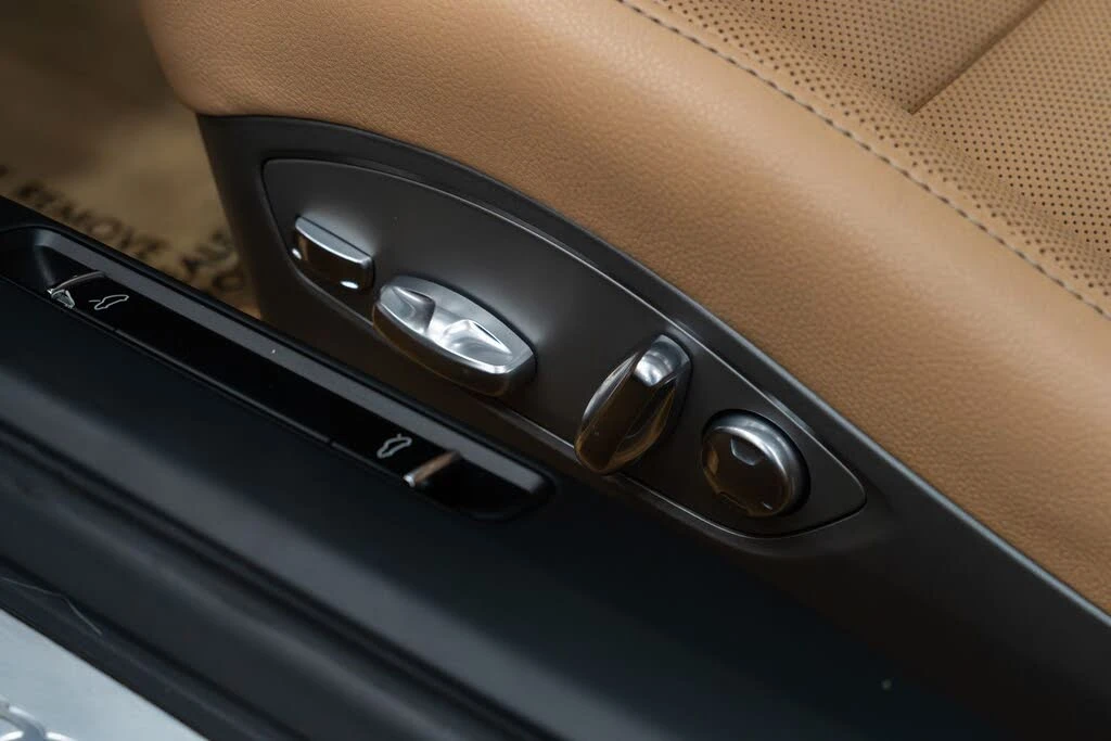 2013 Porsche 991 Carrera - Image 26 of 31