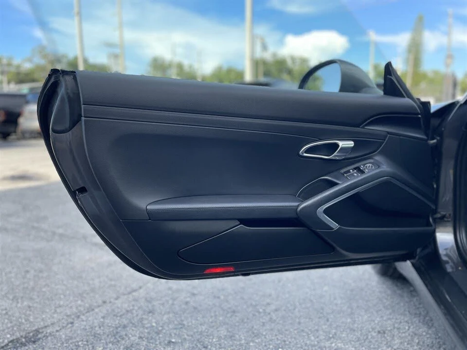 2013 Porsche 991 Carrera - Image 27 of 29