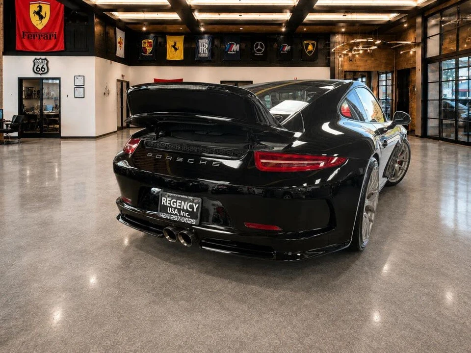 2013 Porsche 991 Carrera - Image 12 of 31