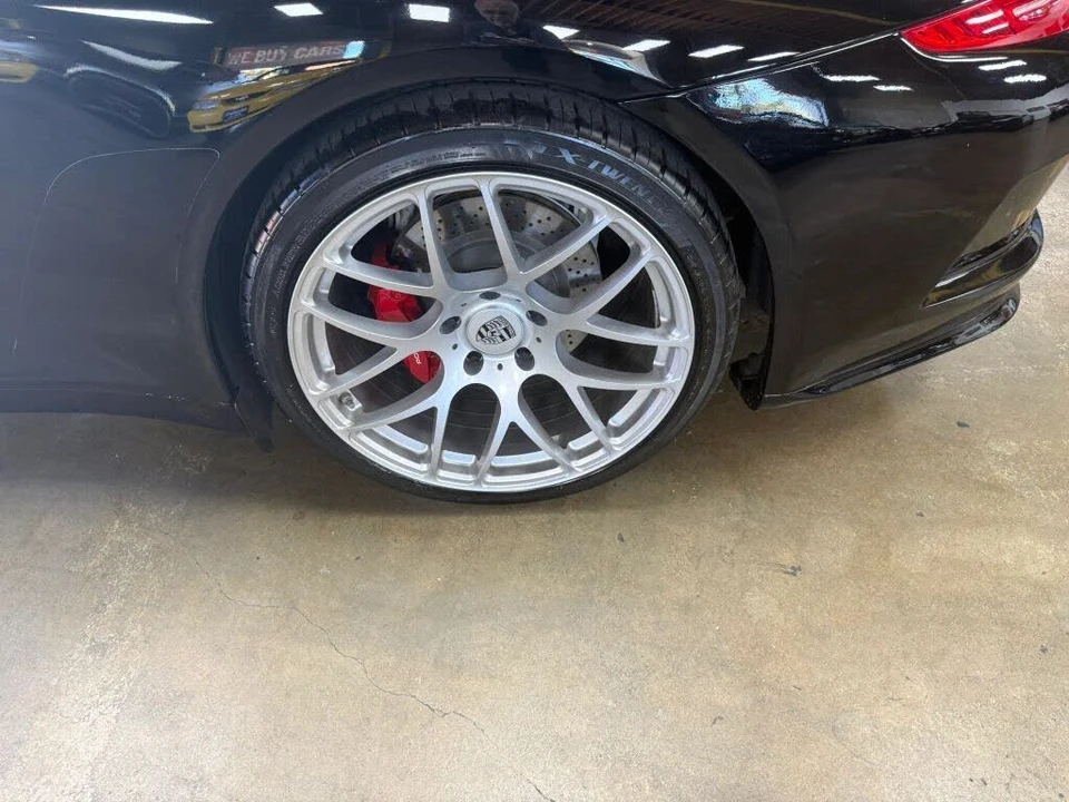 2013 Porsche 991 Carrera - Image 28 of 31