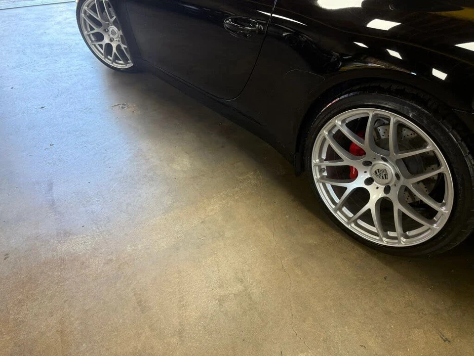 2013 Porsche 991 Carrera - Image 29 of 31