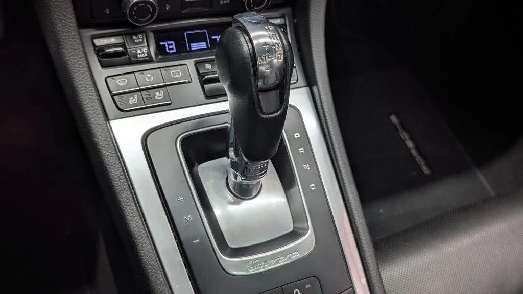 2013 Porsche 991 Carrera - Image 16 of 18