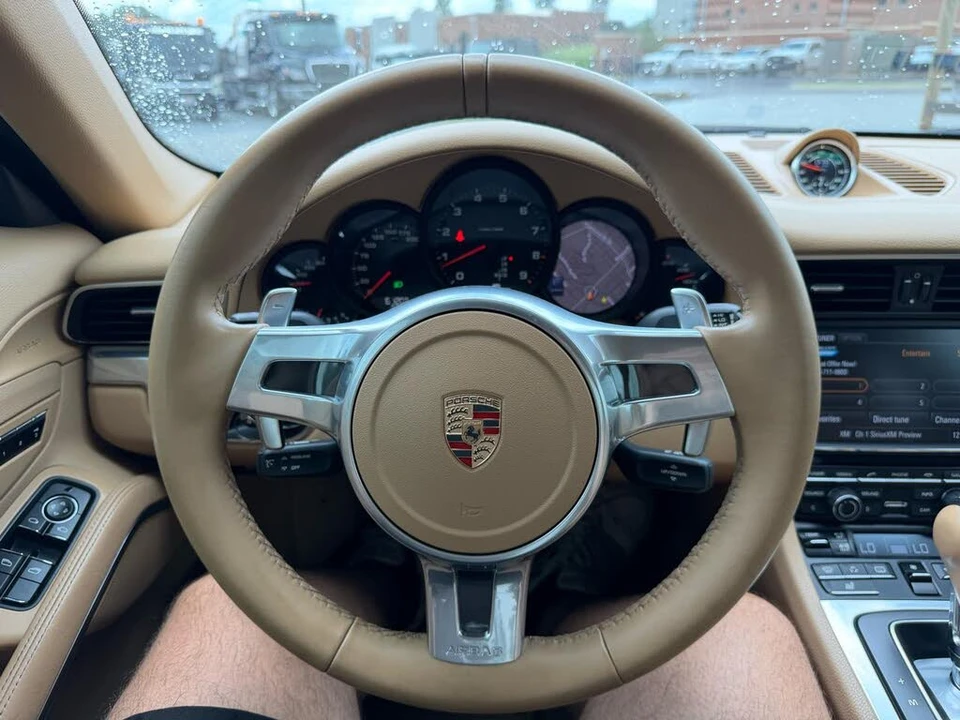 2013 Porsche 991 Carrera - Image 11 of 19