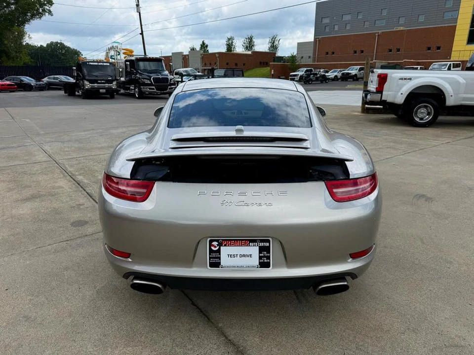 2013 Porsche 991 Carrera - Image 6 of 19