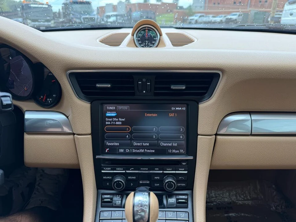 2013 Porsche 991 Carrera - Image 10 of 19