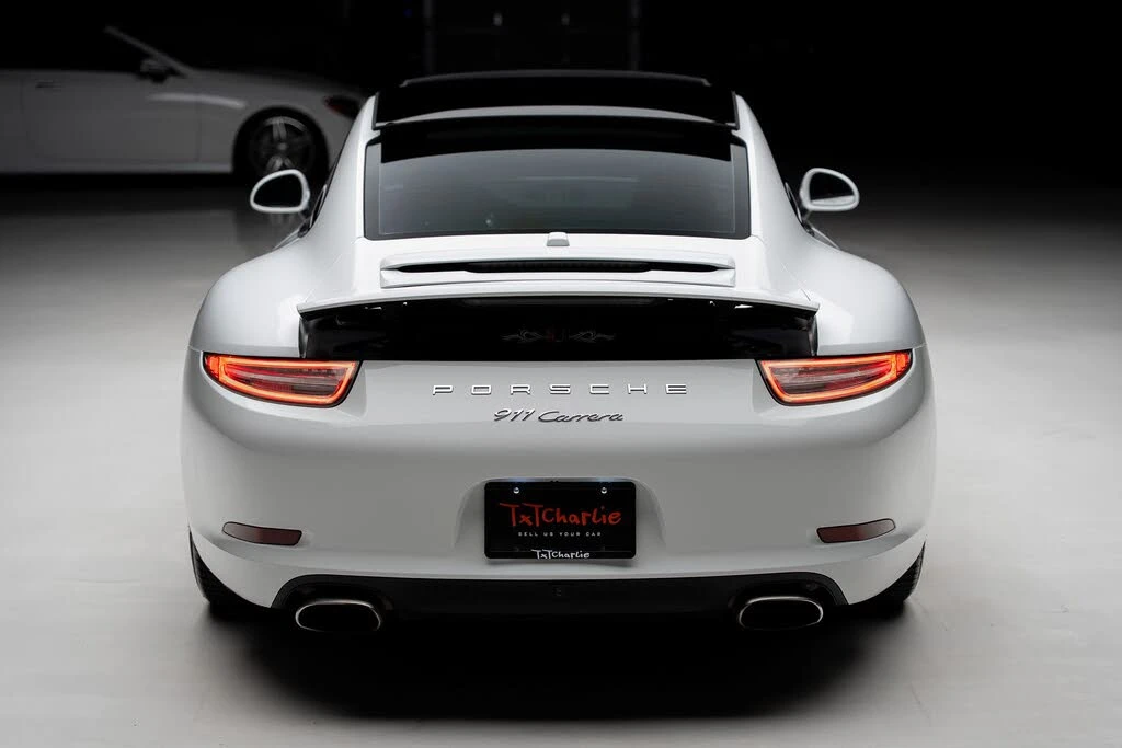 2013 Porsche 991 Carrera - Image 25 of 31