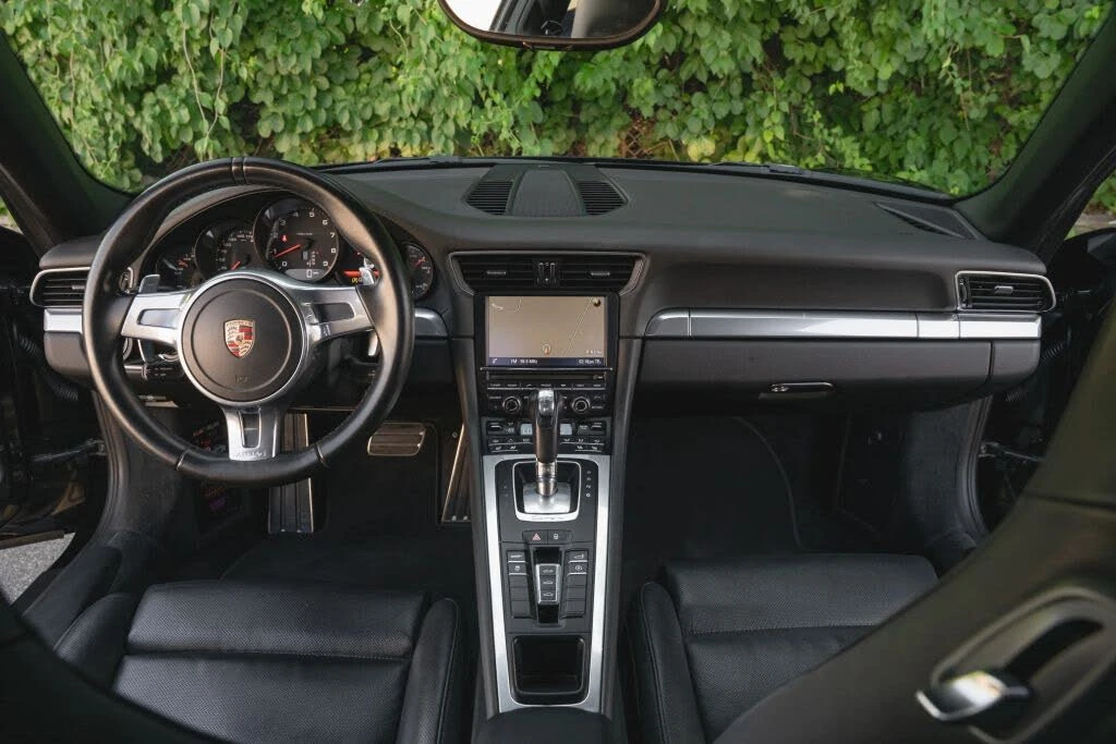 2013 Porsche 991 Carrera - Image 10 of 31