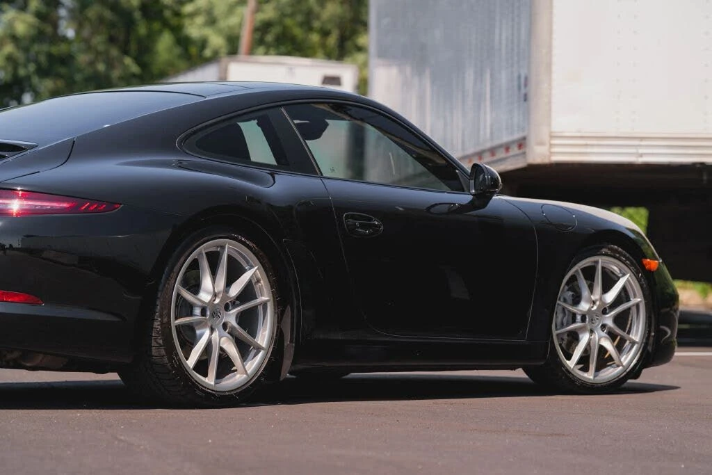 2013 Porsche 991 Carrera - Image 26 of 31