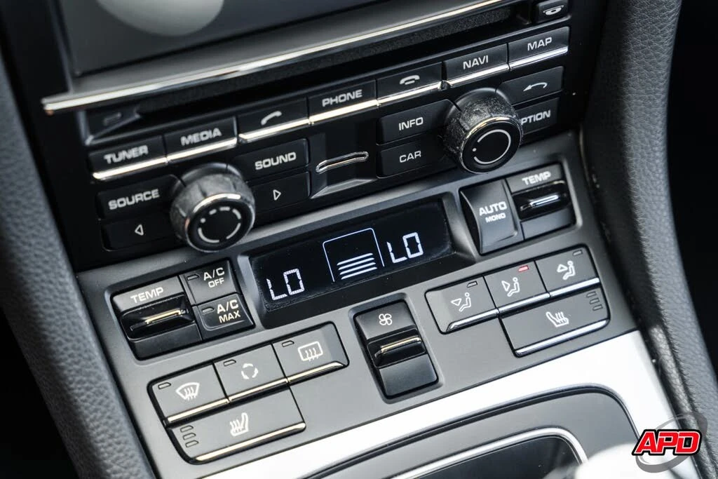 2013 Porsche 991 Carrera - Image 18 of 31