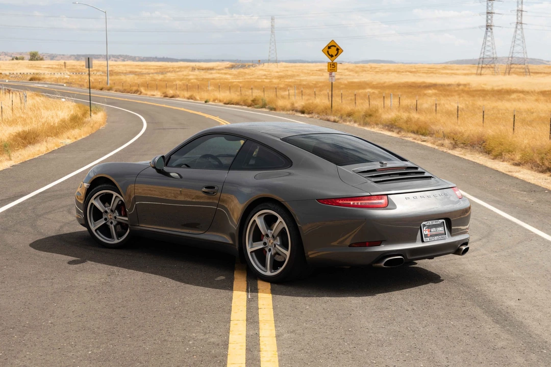 2013 Porsche 991 Carrera - Image 17 of 31