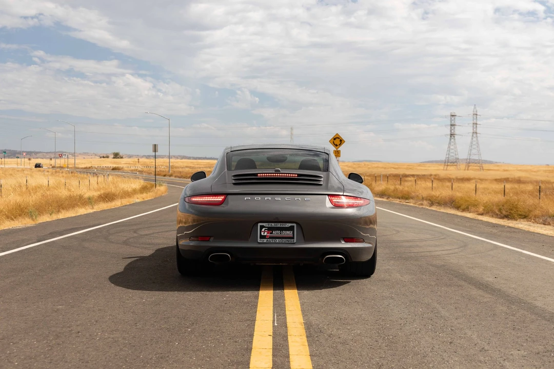 2013 Porsche 991 Carrera - Image 31 of 31