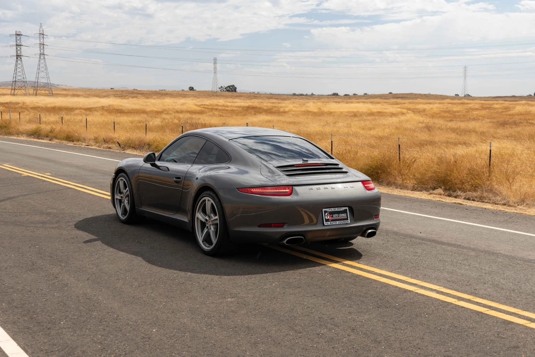 2013 Porsche 991 Carrera - Image 29 of 31