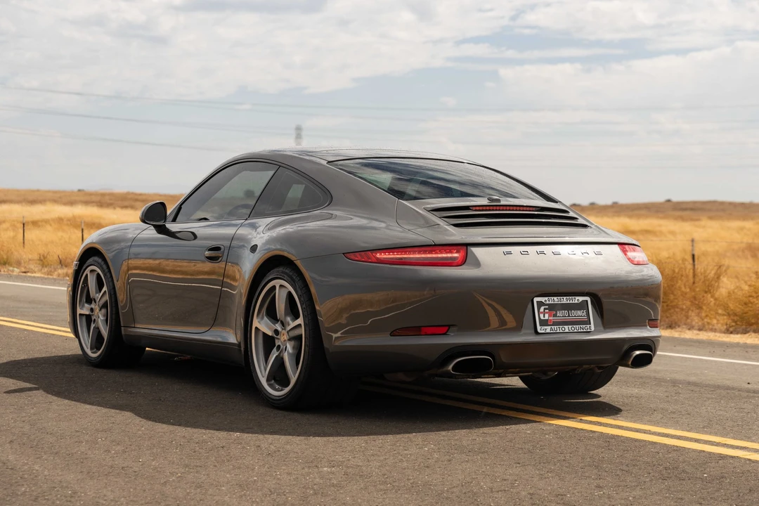 2013 Porsche 991 Carrera - Image 24 of 31
