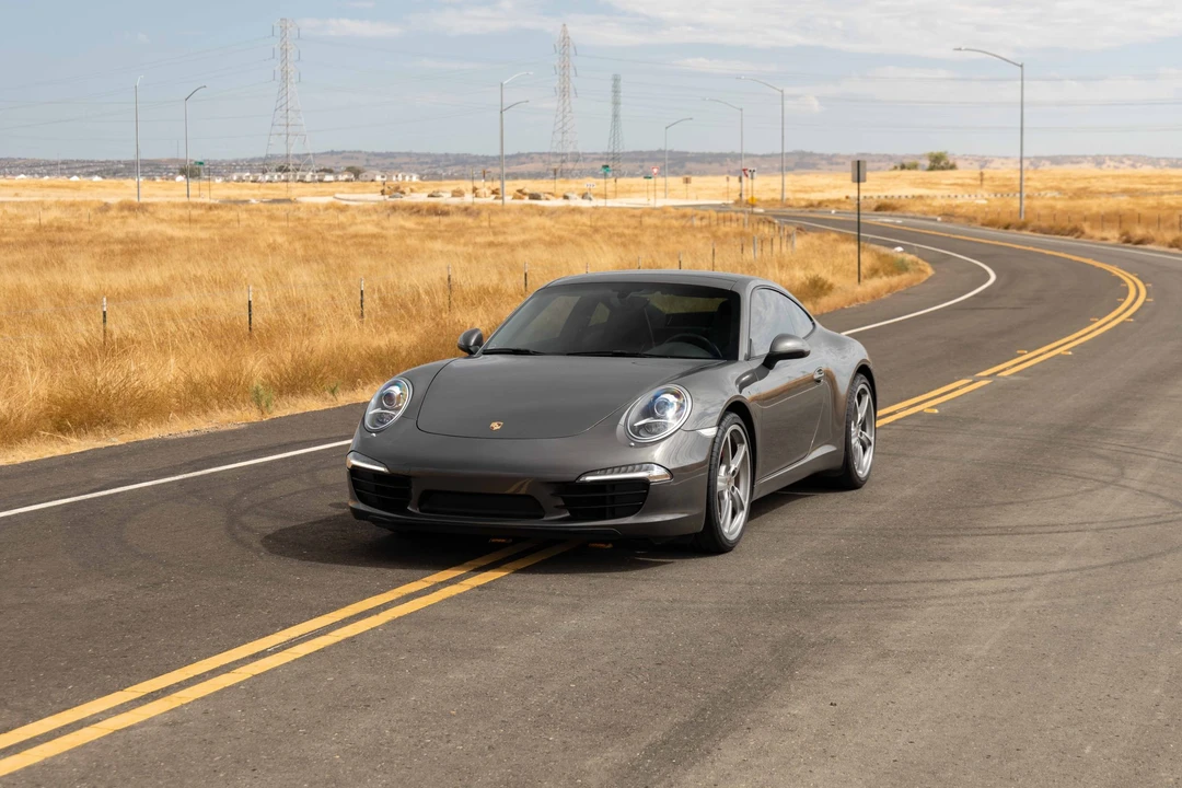 2013 Porsche 991 Carrera - Image 9 of 31