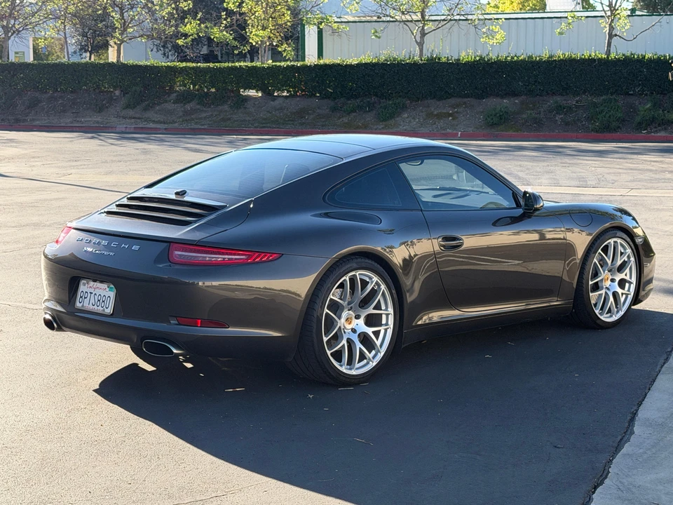 2013 Porsche 991 Carrera - Image 16 of 31