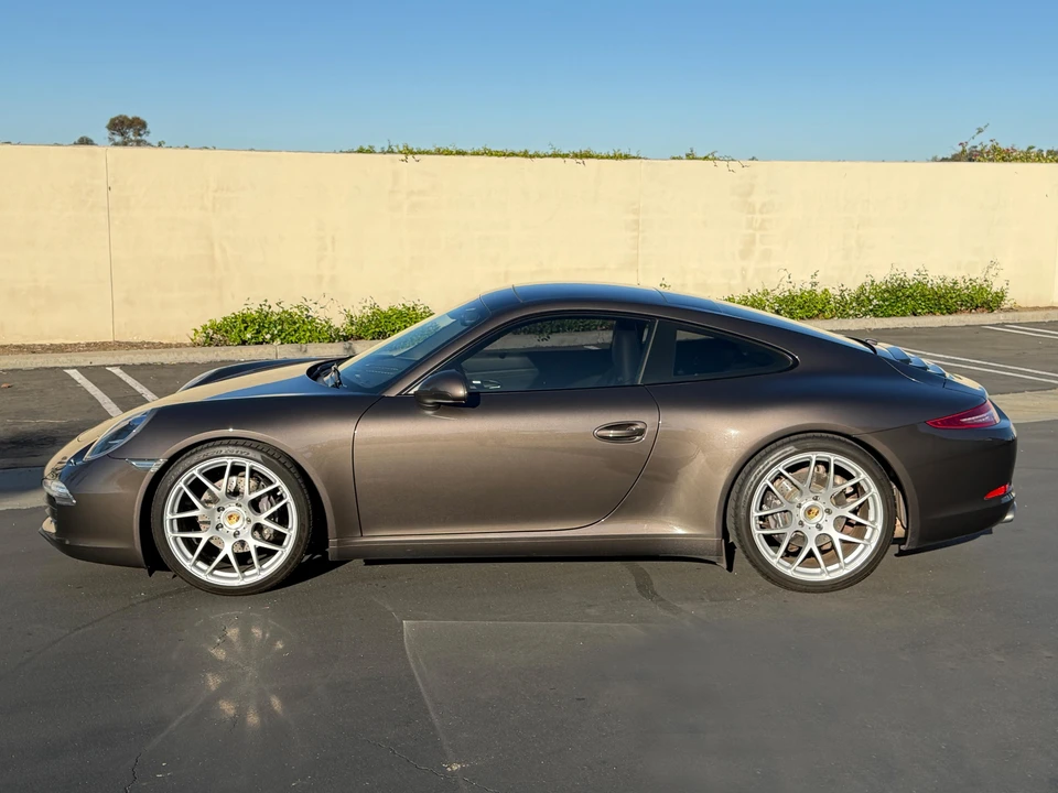2013 Porsche 991 Carrera - Image 12 of 31