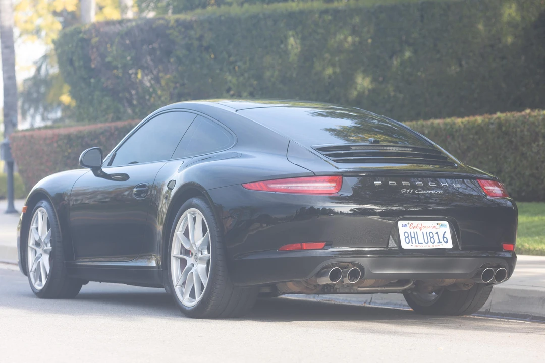 2013 Porsche 991 Carrera - Image 17 of 31