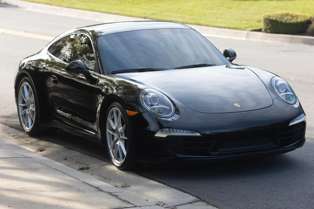 2013 Porsche 991 Carrera - Image 28 of 31